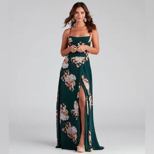 Windsor Hunter Green Floral Prom Dress